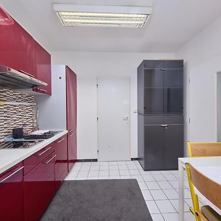 Destiny Apartment Братислава Экстерьер фото